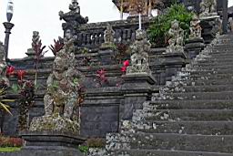Besakih Tempel Bali_4145.JPG